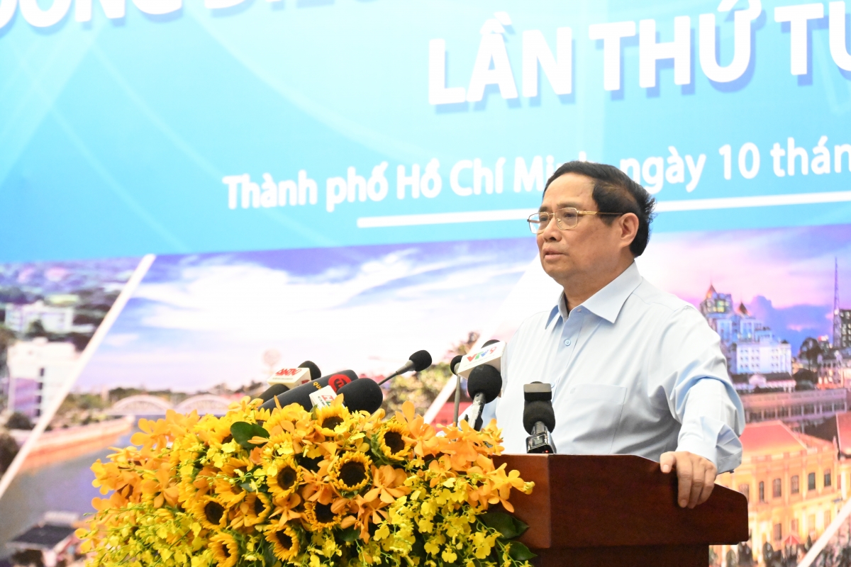 Thủ tướng ồng Phạm Minh Chính đơs đơng lam tàm pơrjum