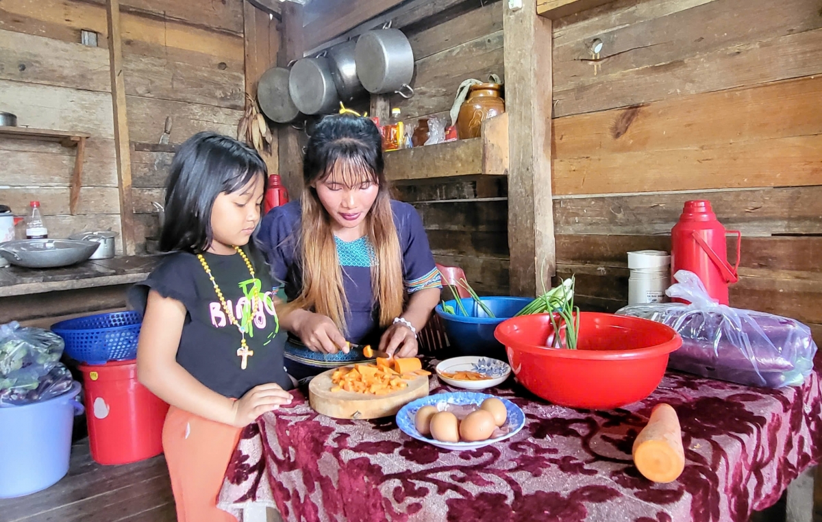 Kơnờm tus bal tàm mpồl, bi Rơ Ông K’Yồng neh git trŭ gơm phan sa tơl pràn ai hìu bơnhă in