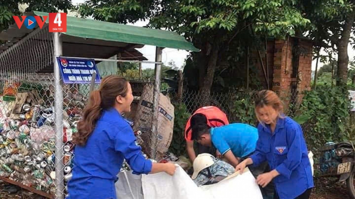 Dam dara Tân Thành chreih chrai daong ngak sang 100 dong