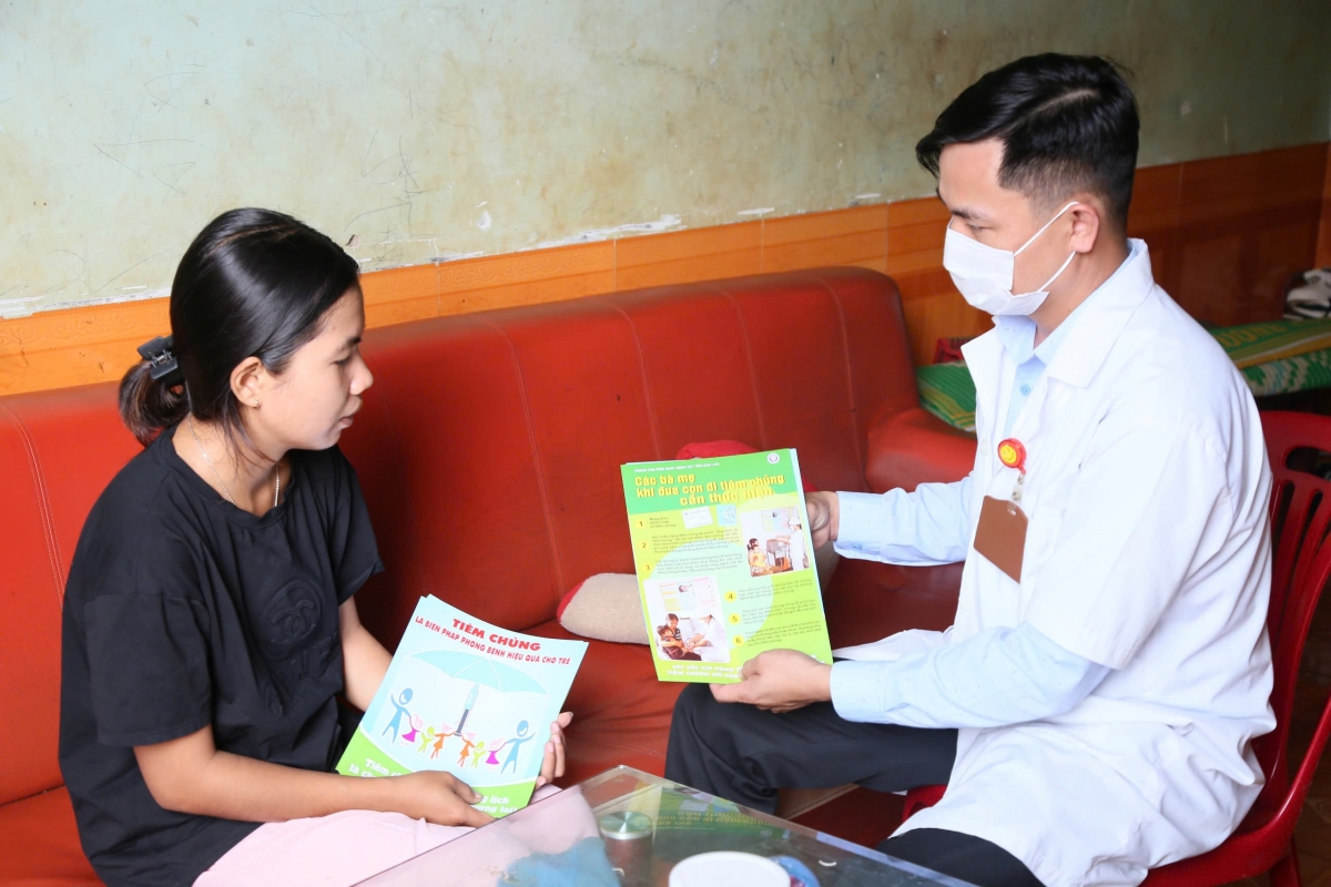 Kăn ƀô̆ ngăn pơkeăng tơring hnê kuăn pơlê ‘na tơdroăng ki kal dêi tơdroăng pâk vaccine hbrâ mơdât pơreăng