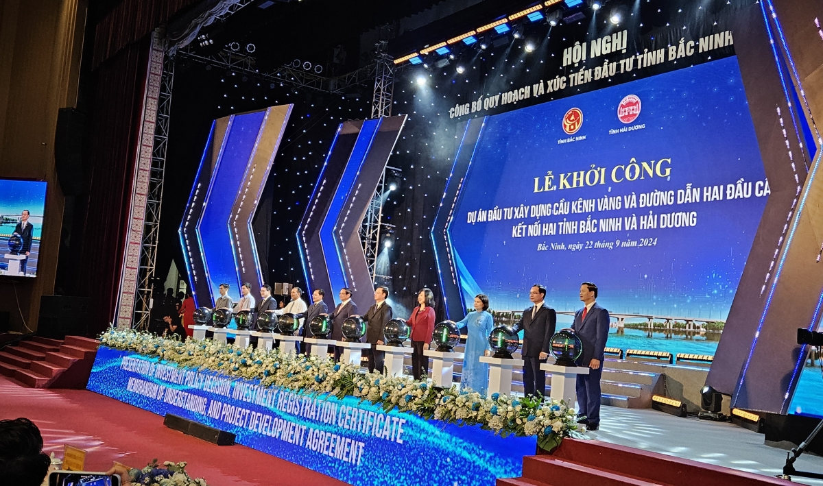 
Hop akŏm asong jang tơ̆ Bắc Ninh