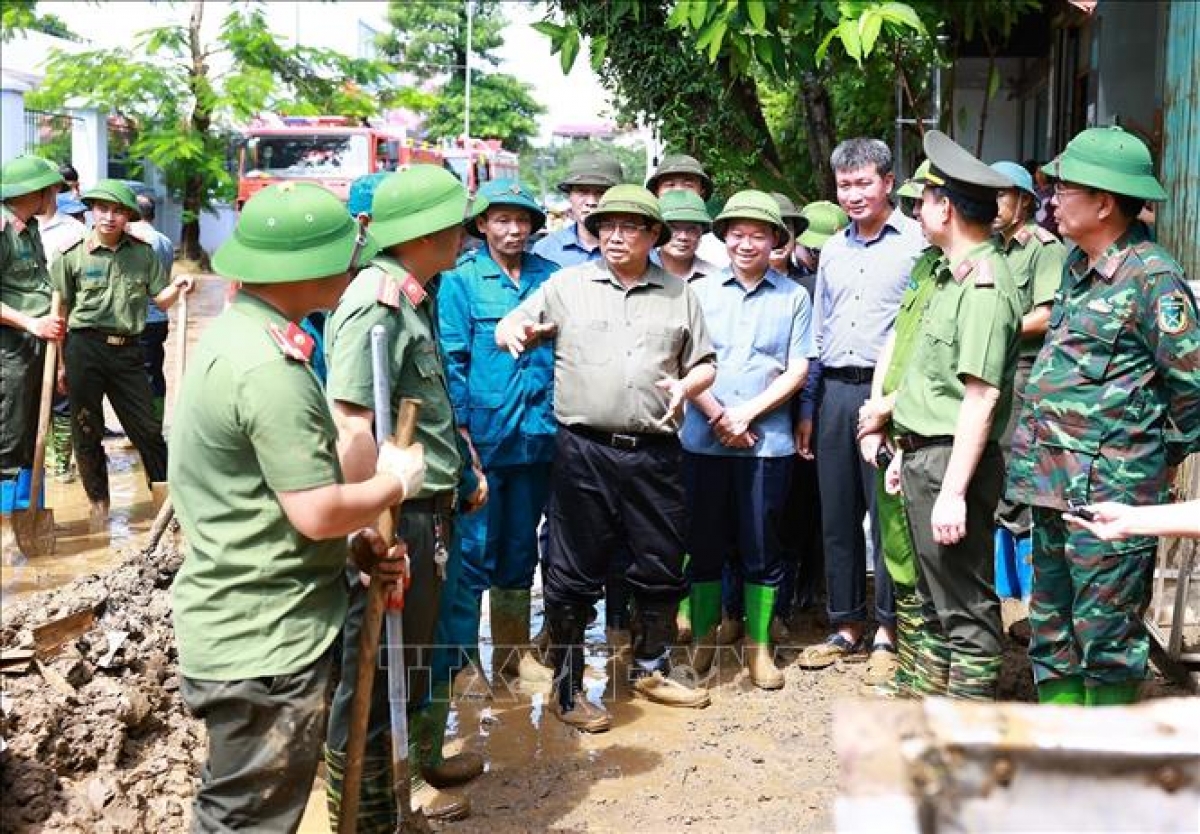 Thủ tướng ồng Phạm Minh Chính lòt sền broă bơsong jơnau gơ lời wơl bơh mìu dà tih tàm ƀòn dờng Yên Bái