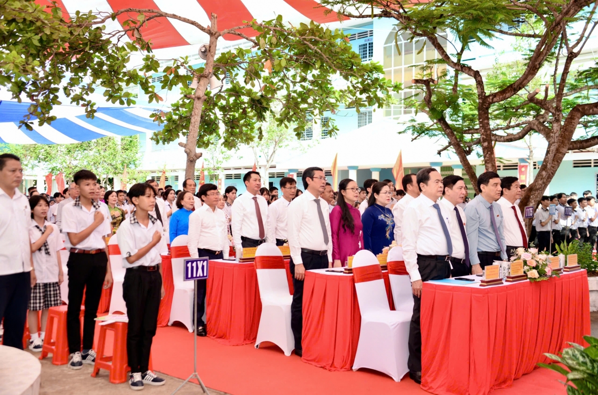 Pôa Trần Thanh Mẫn, Kăn xiâm hnê ngăn Kuô̆k hô̆i veăng ai mâ a leh pơxiâm mot tung hơnăm hriâm nếo