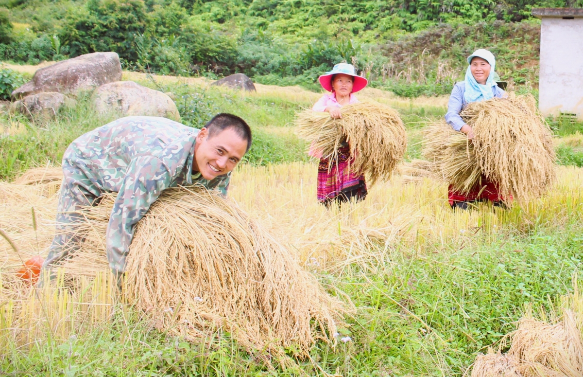 Người dân vùng cao phát triển sản xuất, nâng cao thu nhập, cải thiện cuộc sống