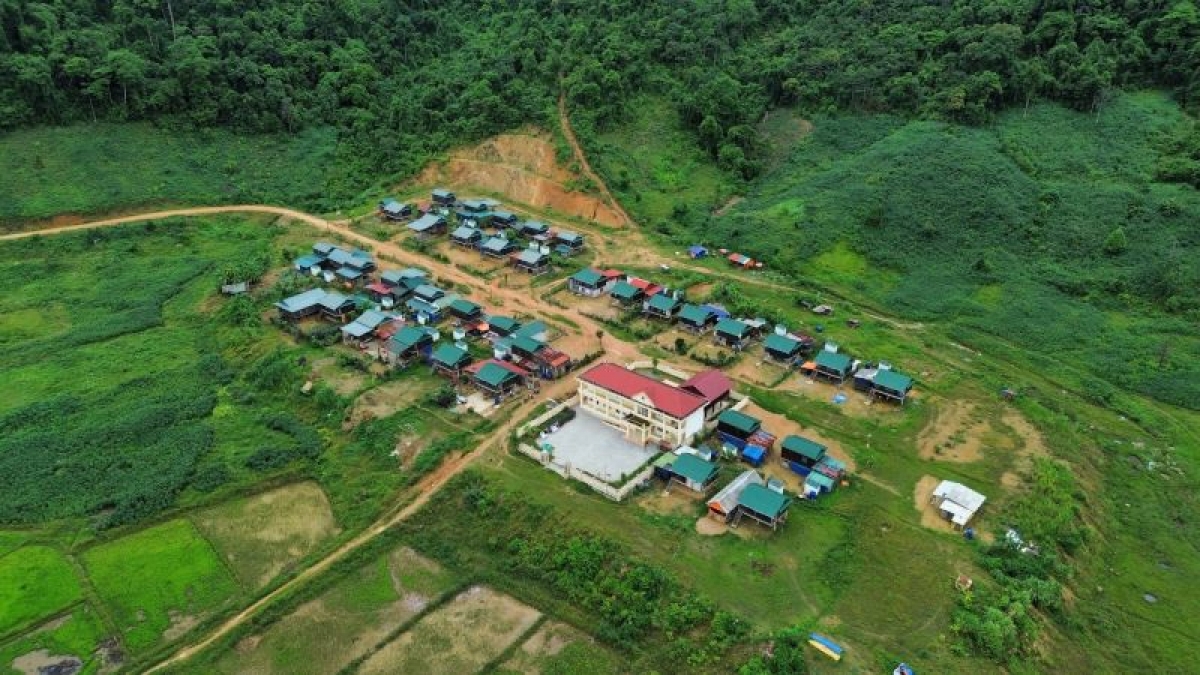 Khu tái định cư của người dân bản Sắt nằm ở nơi bằng phẳng, rộng khoảng 3ha