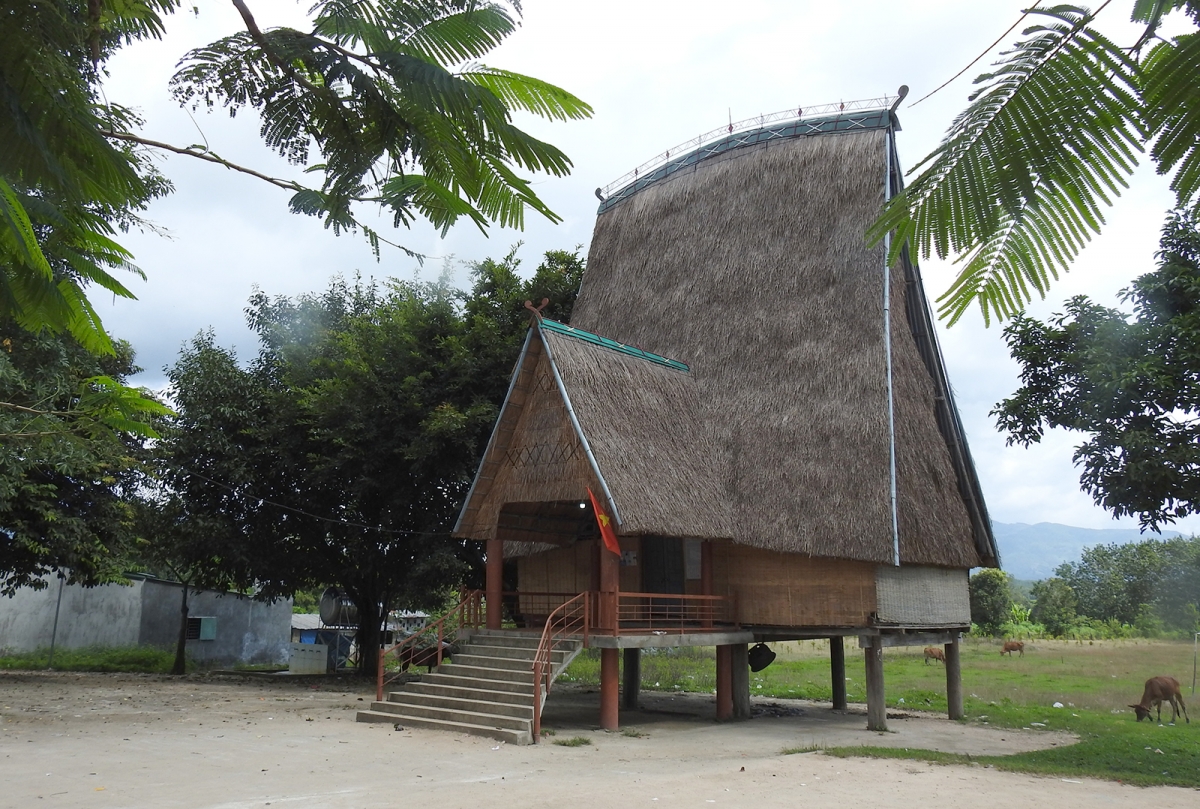 Tơring Sa Thầy, kong pơlê Kon Tum tơmâng khât tơdroăng pơtối rak Kuât ton nah dêi hdroâng kuăn ngo