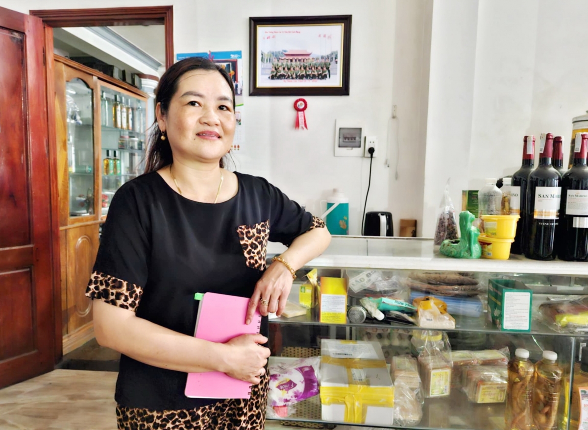 Bà Nguyễn Thị Thuỳ kinh doanh nhà hàng, mở rộng sản xuất, chăn nuôi, mỗi năm lãi hơn 600 triệu đồng.