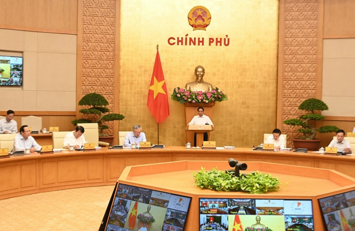 Pôa Phạm Minh Chính, Ngế pro xiâm hnê ngăn tơnêi têa pơkuâ po rôh hôp