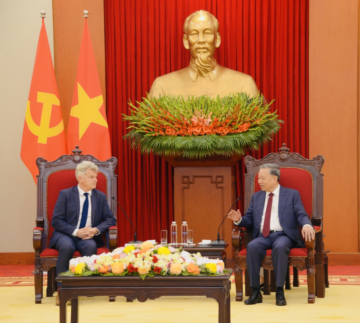 Pôa Tô Lâm, Kăn xiâm pơkuâ hnê ngăn Đảng tơdah khu kăn xiâm Đảng kŏng sản Pơhlăng