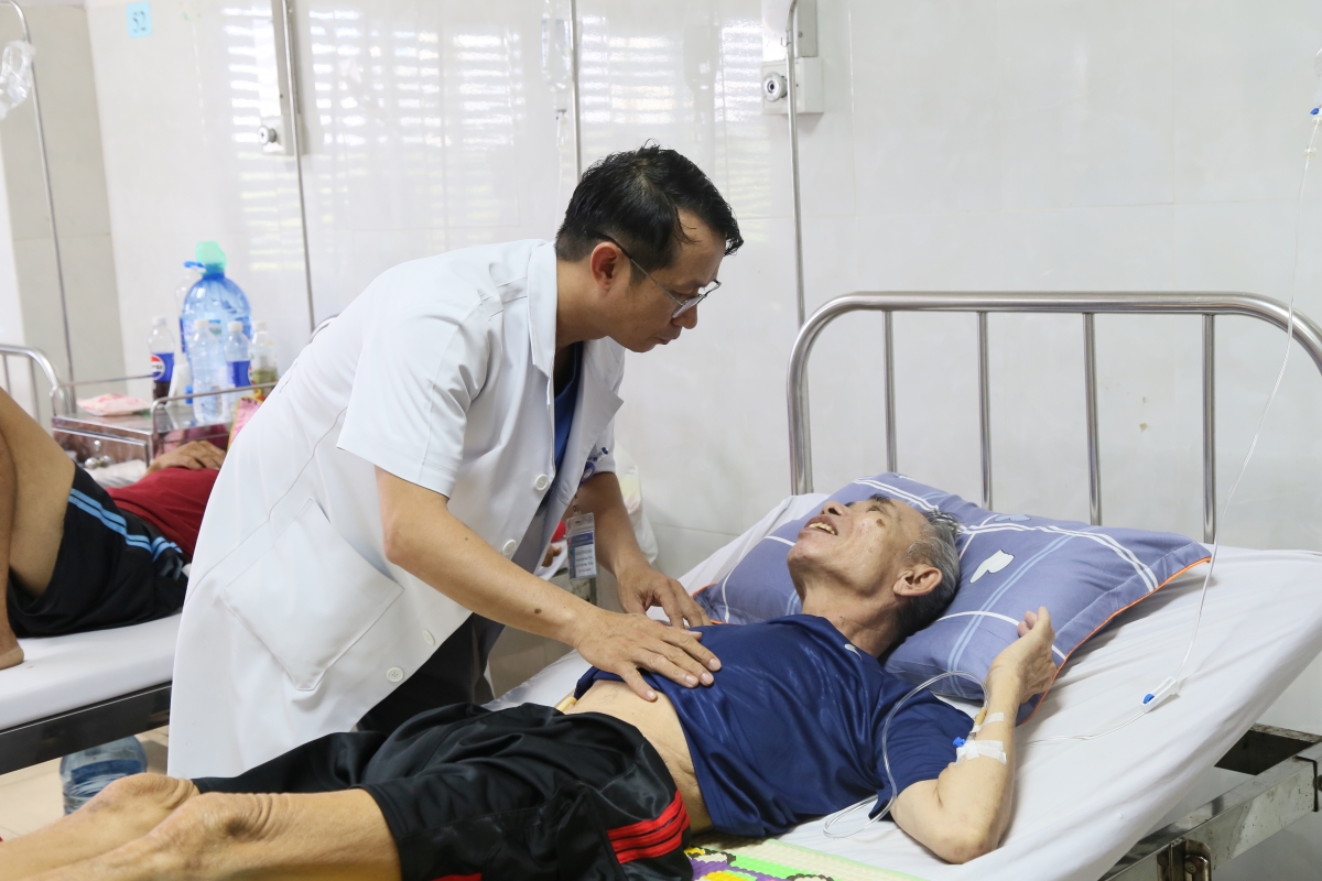 Ơi ia jrao Hoàng čuă tơña bla tơlơi suaih pral mơnuih ruă glăk pơjrao ƀơi Anom pơjrao rơka ruă bôh ƀleh jơlan pơđoh ia mơ-añă