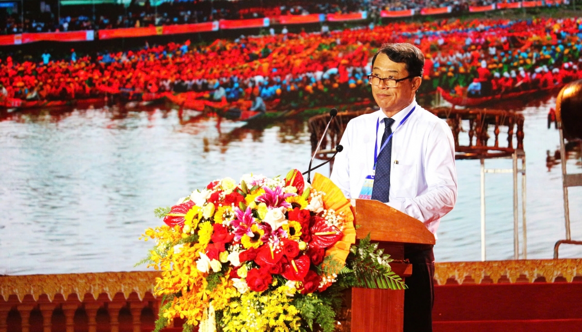 Ông Nguyễn Văn Khởi, Phó Chủ tịch UBND tỉnh Sóc Trăng phát biểu tại lễ khai mạc