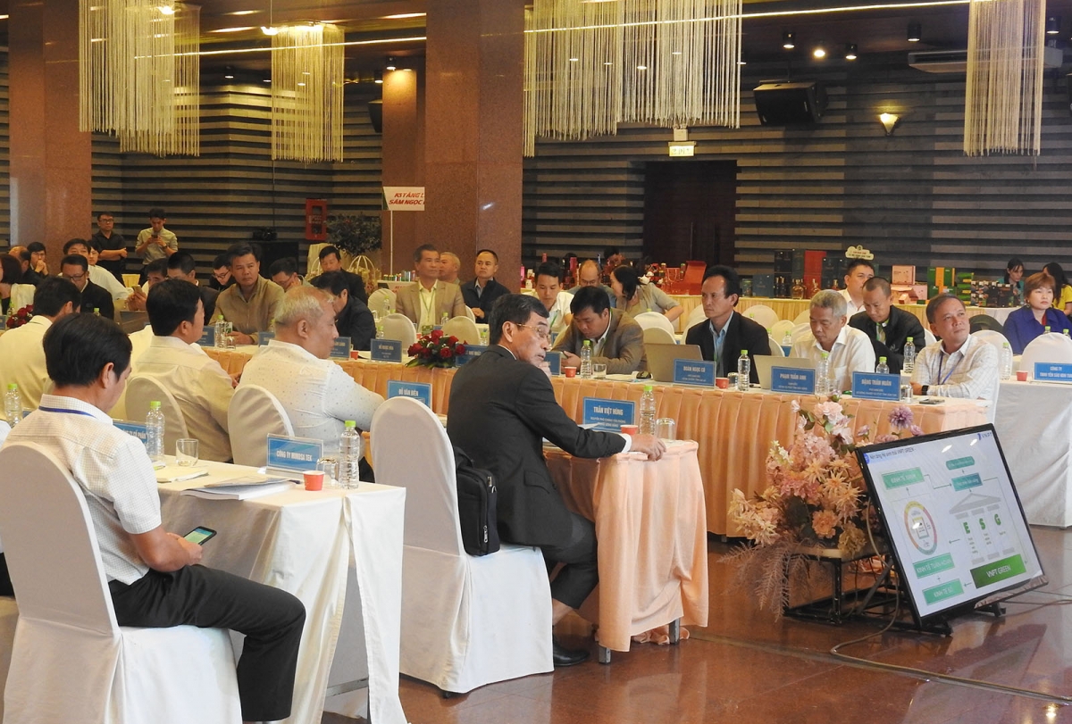 Khua pơ ala gum hrŏm Bơkơtuai bôh thâo phrâo “Pơplih mrô amăng ngă đang hmua, tơhnal gal tô nao rai hơdră mă yua măi mok kơplah wah Dap Kơdư hăng ƀôn prong Hồ Chí Minh”.