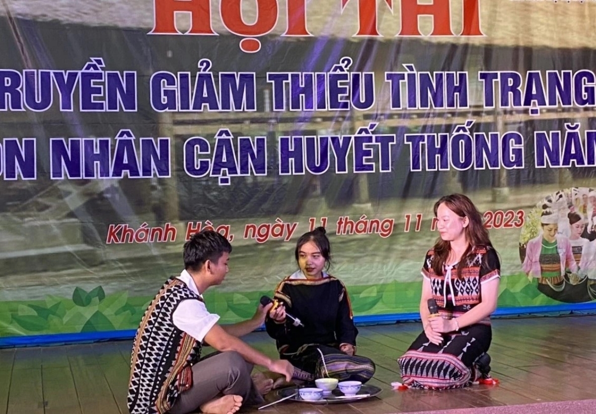 Sân khấu hóa truyền thông phòng chống tảo hôn và hôn nhân cận huyết thống