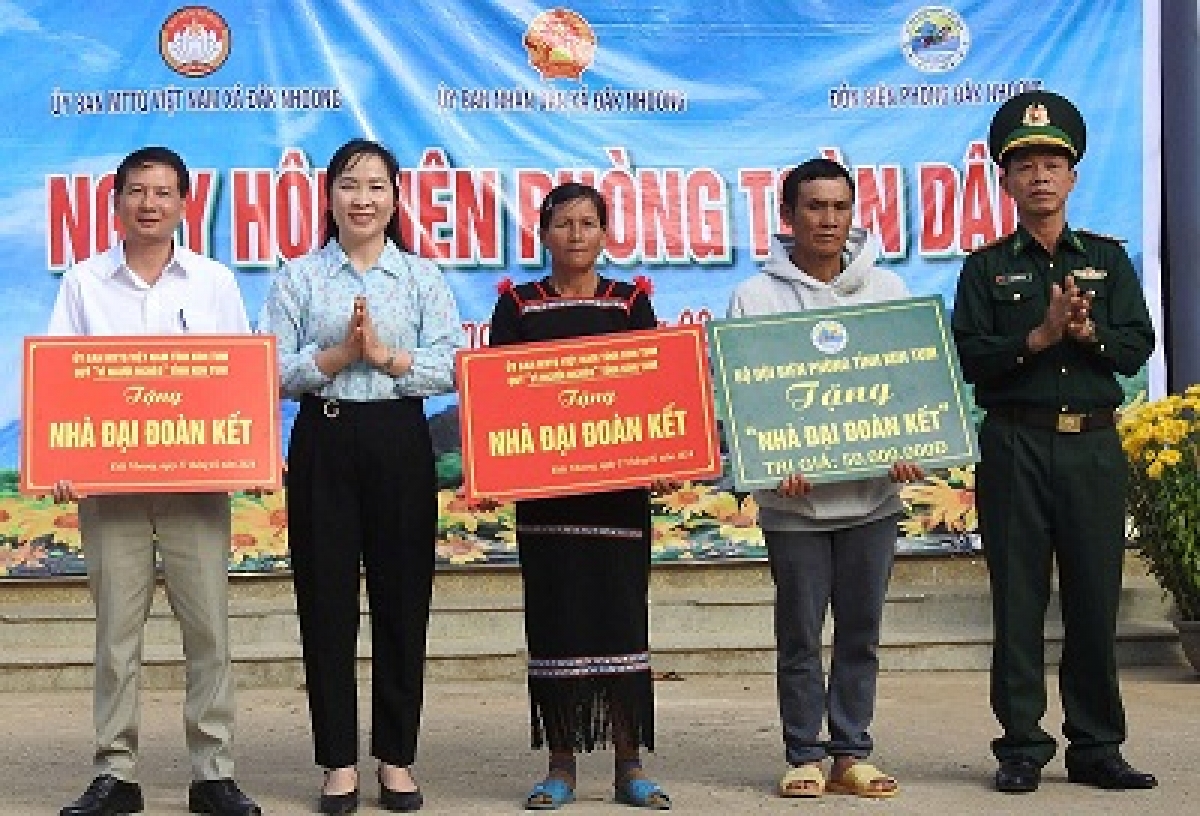 Khu xiâm pơkuâ ngăn Mố đô̆i tơkăng kong Kon Tum ƀă Vi ƀan Măt trâ̆n tơnêi têa Việt Nam kong pơlê Kon Tum hbru  pơcháu hngêi tuăn pâ ăm rơpŏng kơtiê