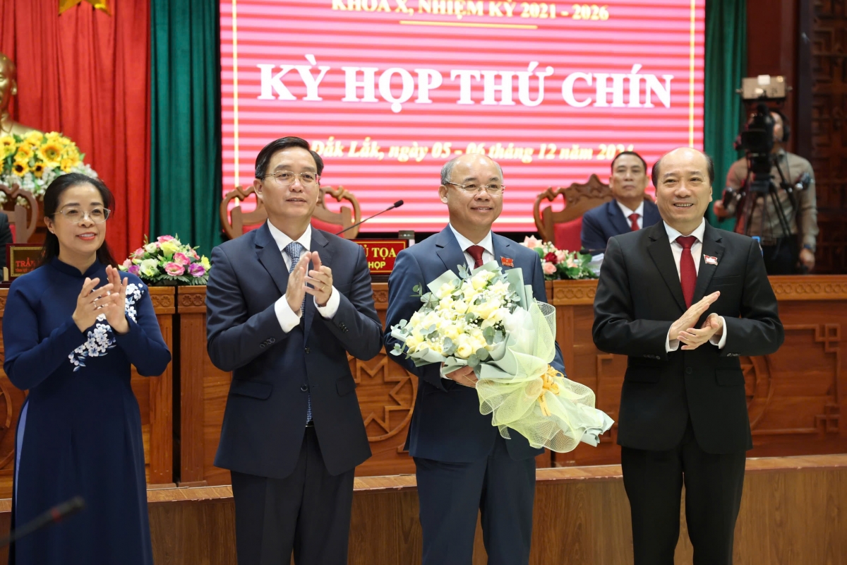 Mâu Kăn hnê ngăn kong pơlê Dak Lak rơkâu Kăn phŏ hnê ngăn Vi ban kuăn pơlê kong pơlê ki nếo hneăng 10, hneăng hơnăm 2021-2026 ƀă pôa Trương Công Thái