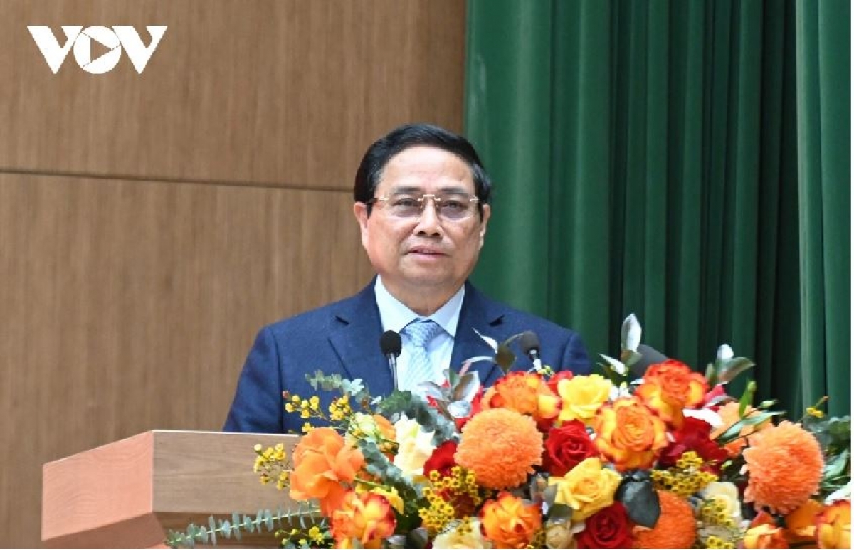 
Thủ tướng Phạm Minh Chính iung pơma ah hop akŏm