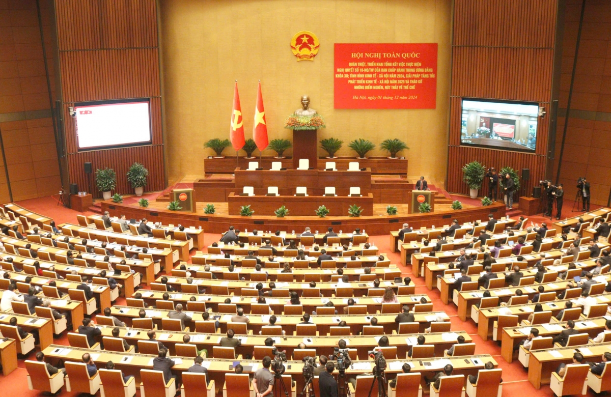 Đơ đam anih jơnum