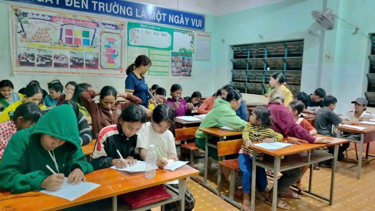 Dùl ơdŭ bơto sră tàm xã Ia Dom, kơnhoàl tiah nhàr lơgar Đức Cơ