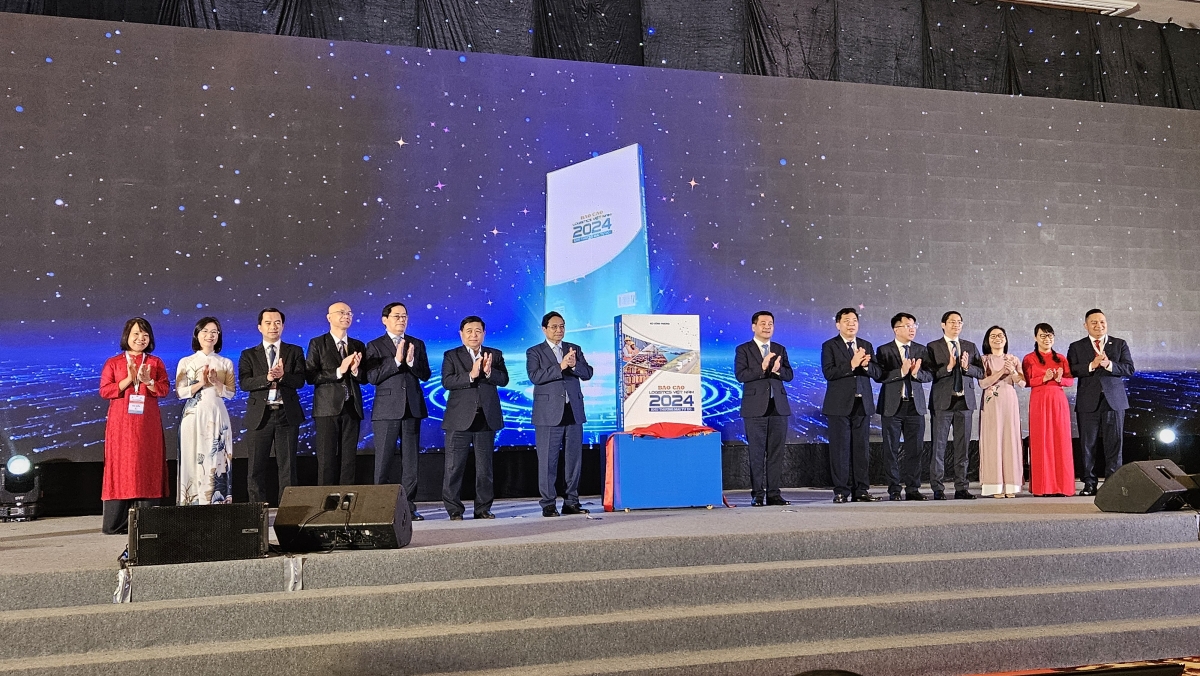 Thủ tướng Phạm Minh Chính vang truh Hop akŏm Logistics Việt Nam 2024