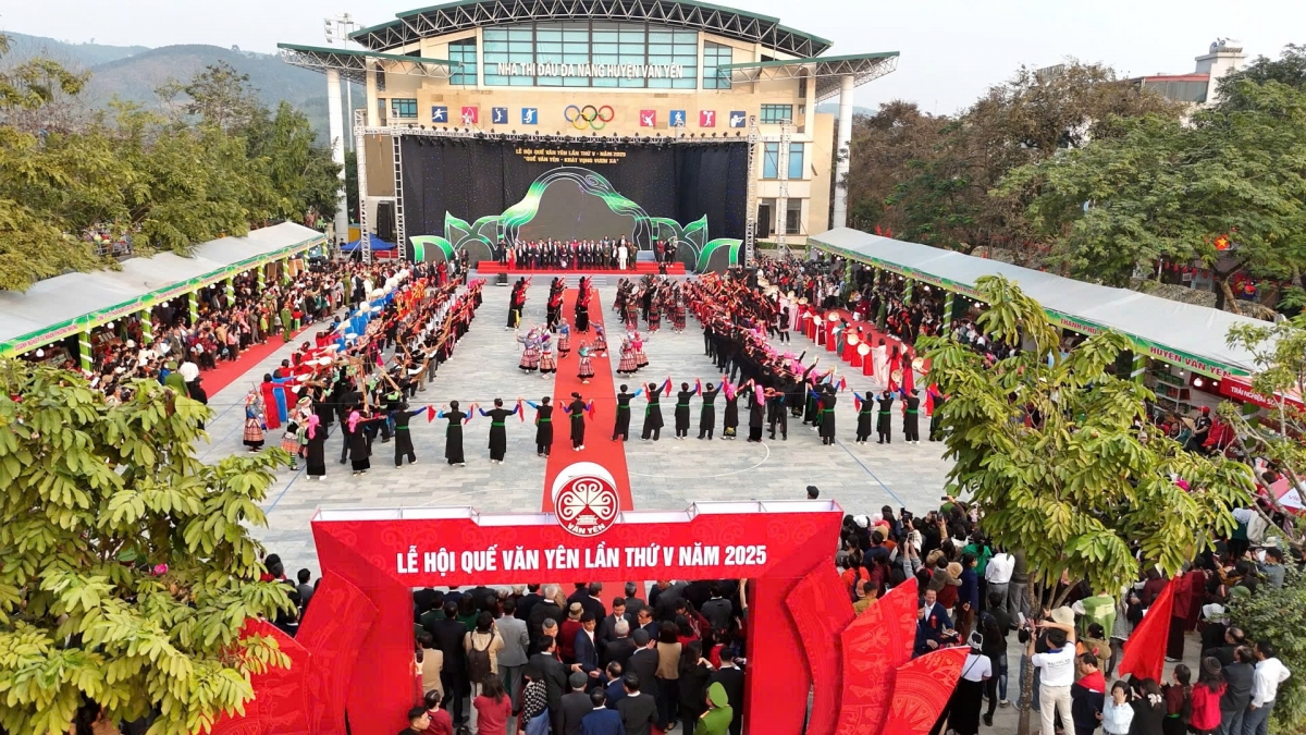 Màn diễu diễn không chỉ tôn vinh văn hóa bản địa, mà còn khơi dậy niềm tự hào, tinh thần đoàn kết của người dân Văn Yên; góp phần nâng cao nhận thức, trách nhiệm của các cấp, các ngành và đồng bào các dân tộc trong việc bảo tồn, phát huy bản sắc văn hóa truyền thống, tài nguyên thiên nhiên để phát triển du lịch./.