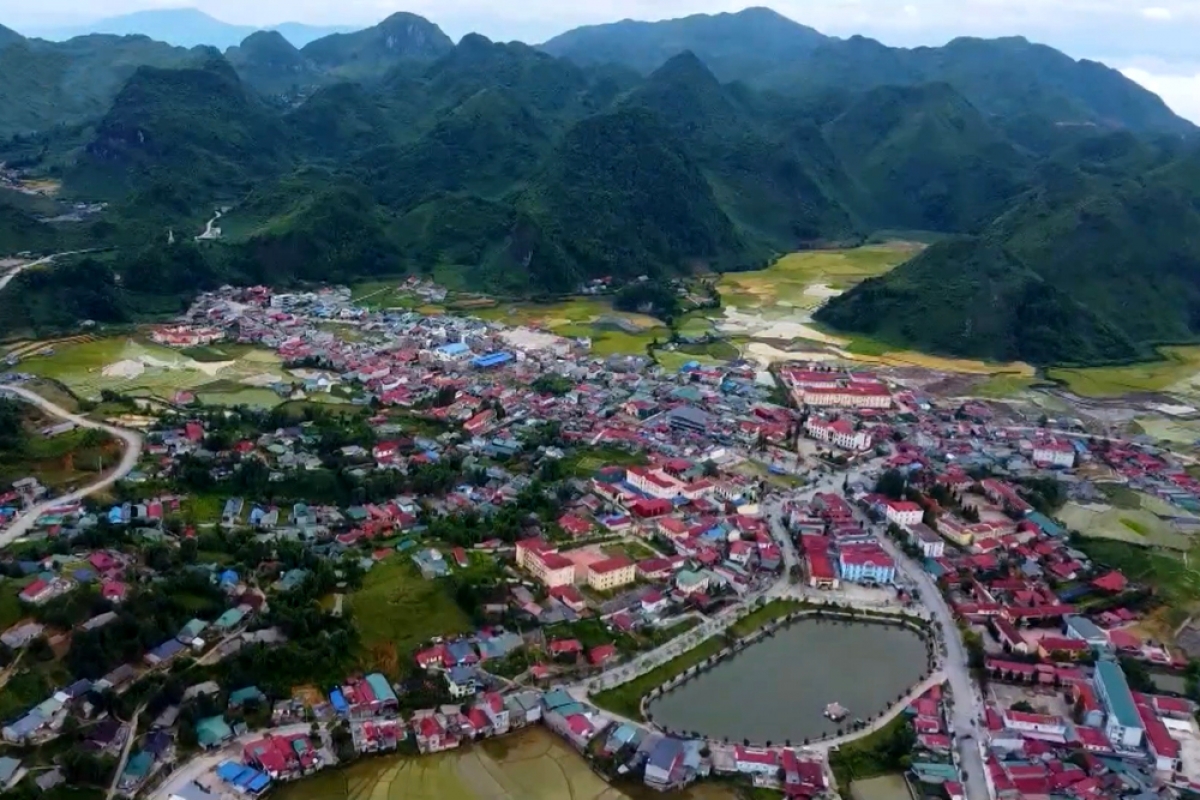 Lai Châu hrưn đĭ pơ anăp