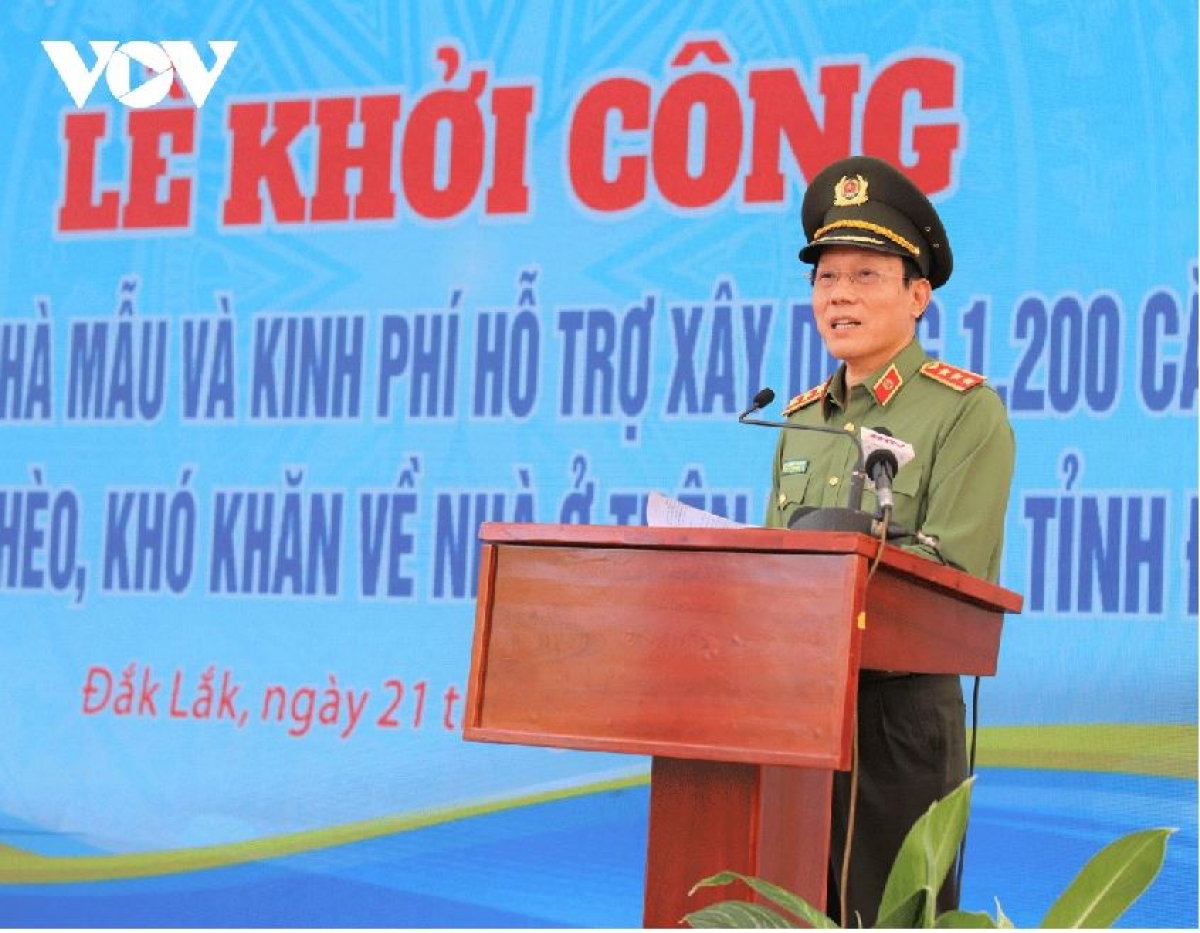 Ding jum kông an djru man pơdong 1.200 boh sang brơi kơ mơnuih ƀun rin ƀơi Dak Lak