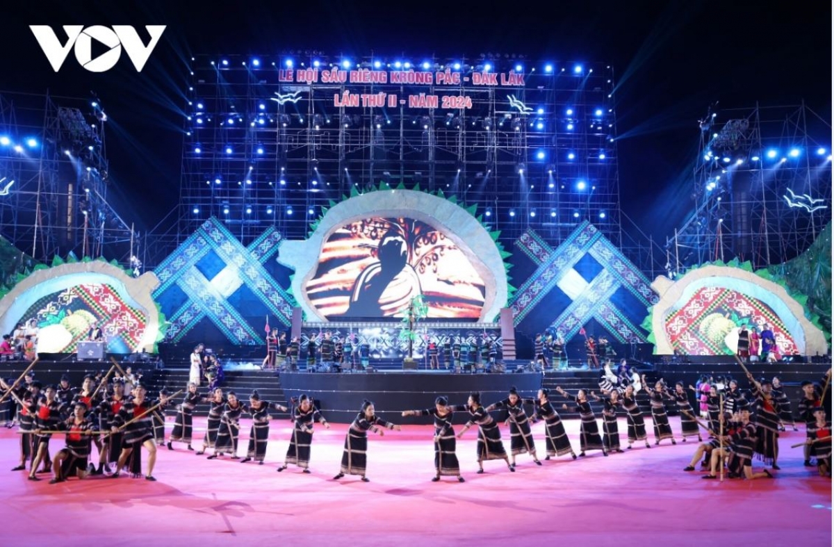 Jơnum ngui bruă Sầu riêng Krông Pač tal II hăng akŏ ñu “Sầu riêng Krông Pač: Pơđĭ kyar hăng mut phung” tŭ yua mơak