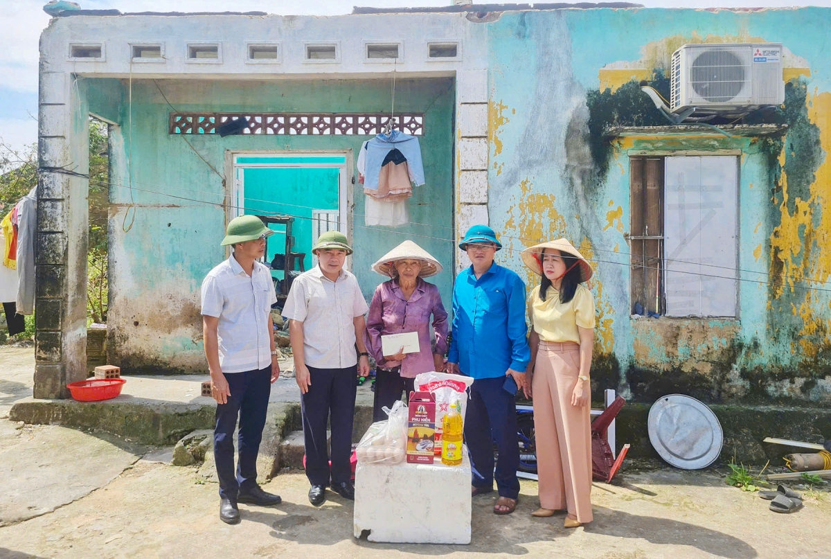 Các địa phương tại tỉnh Quảng Ninh tiến hành rà soát và hỗ trợ các hộ gia đình khó khăn về nhà ở sau bão số 3