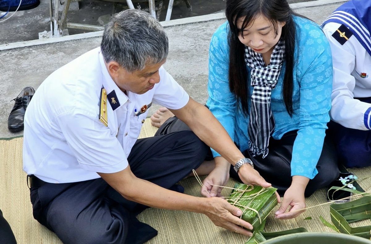 Ală kwang bàng, cau ling dà lềng neh tơngŏ bơta chài klơm mbar chài uă rlau ngan