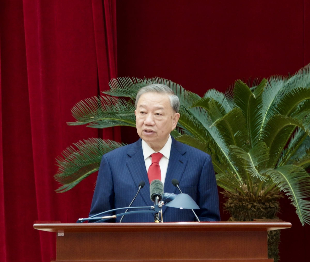 Khua git gai Ping gah dêh čar ta ơi Tô Lâm pơhiăp amăng mông jơnum