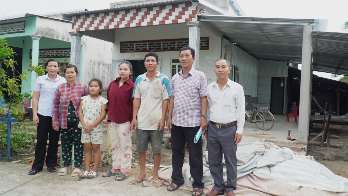 Gia đình chị Hiệp đã được bàn giao và dọn vào nhà mới ở