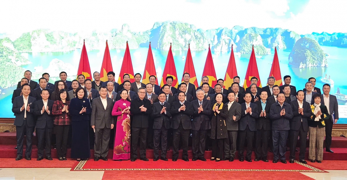 Rơh rƀŭn tal bôk năp Rnâng kan rđau Đảng bộ Chính phủ, năm kan 2020-2025