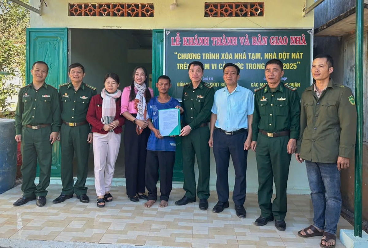 Tơhan pơgang guai ƀơi amăng jang Bơ Y jao sang kơ mơnuih ƀun rin să Pơ Y, tơring glông Ngọc Hồi