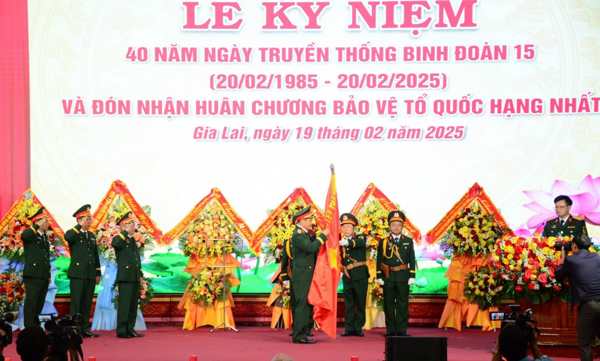 Ƀinh đoân 15 hâk tơngăm tơdah Me dái gâk kring tơnêi têa ối má môi