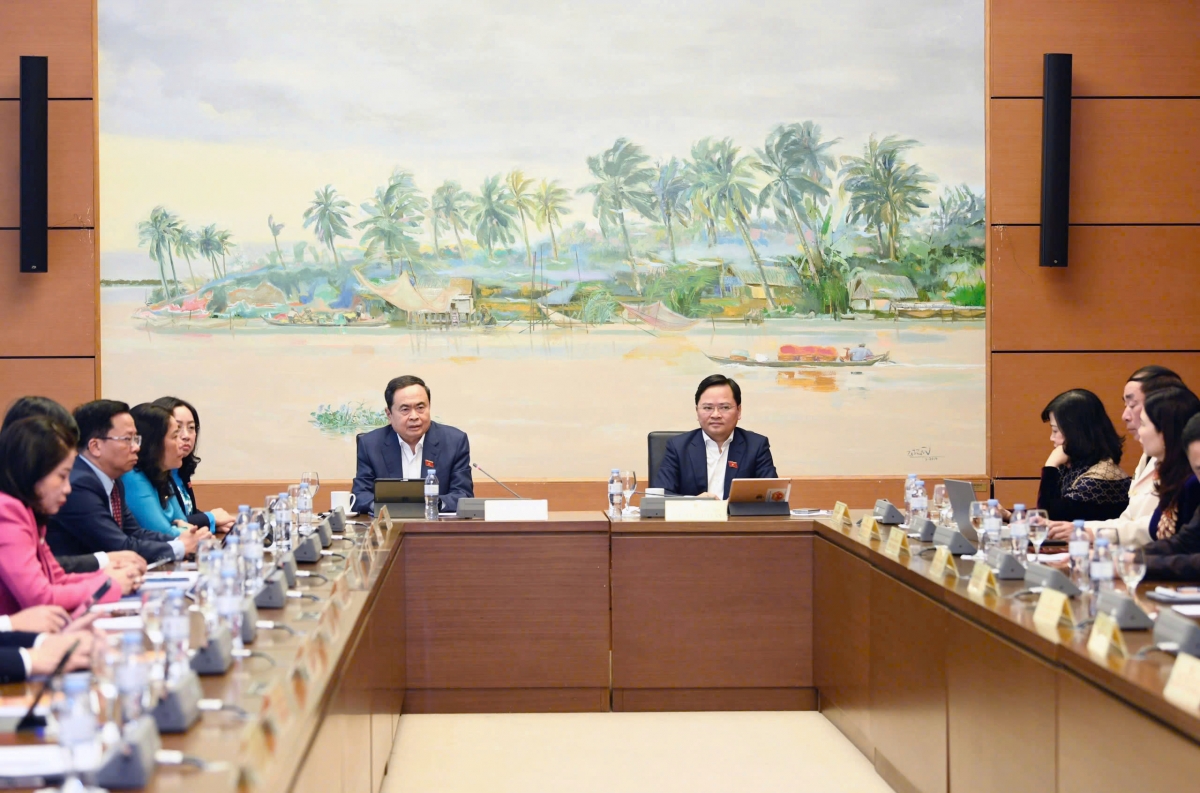 Pôa Trần Thanh Mẫn, Kăn xiâm hnê ngăn Kuô̆k hô̆i pơkuâ hneăng tơpui tơno