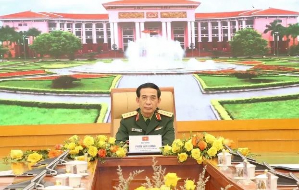 Đăi tươ̆ng Phan Văn Giang