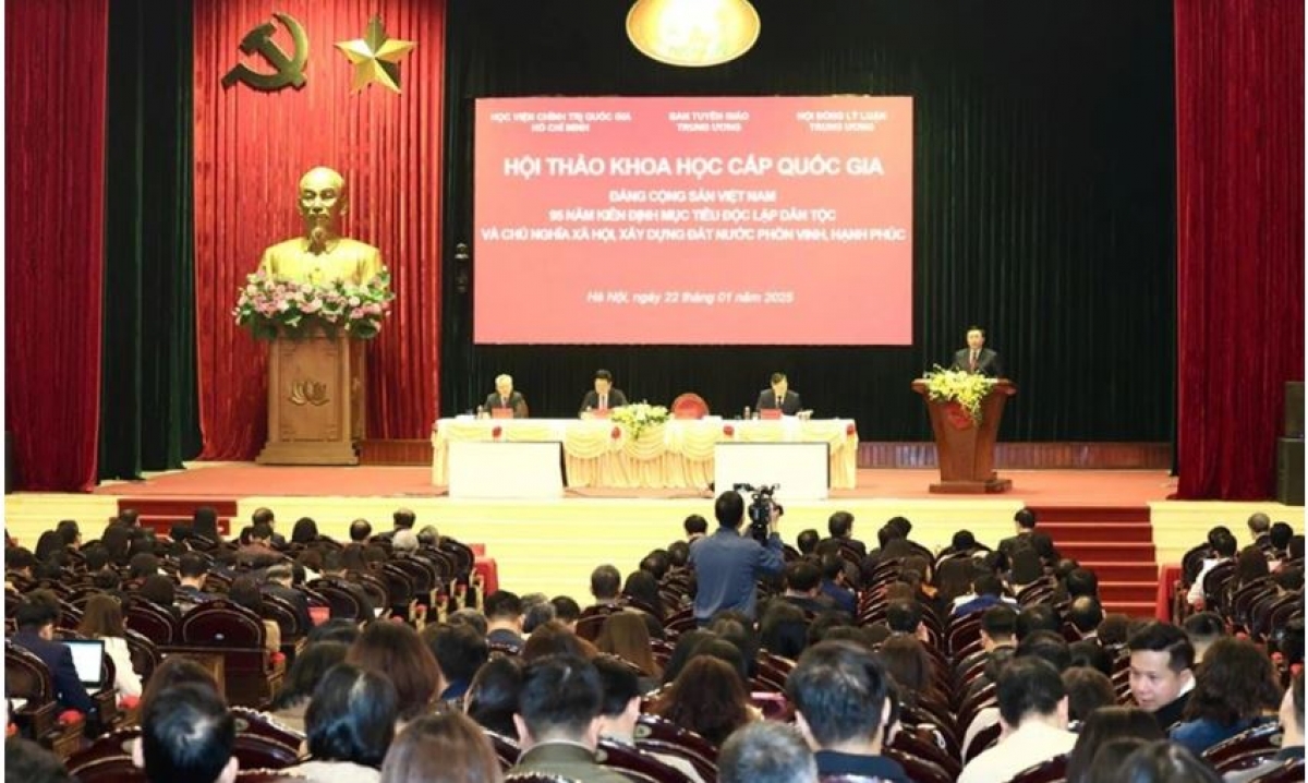Tâm nchră khoa học neh dak: "Đảng Cộng sản Việt Nam - 95 năm sŏng rnŏng tât đăp mpăn n’hanh chủ nghĩa xã hội, rdâk njêng neh dak hun hao uĕh geh ndrŏng, rhơn răm"