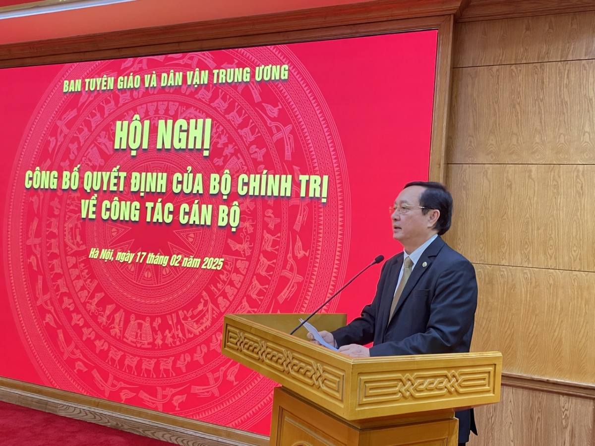 Phŏ ngế xiâm pơkuâ Khu pơtâng tối tơdroăng kal ƀă Hnê mơhnhôk cheăng Tơnêi têa Huỳnh Thành Đạt tơpui a rôh hôp