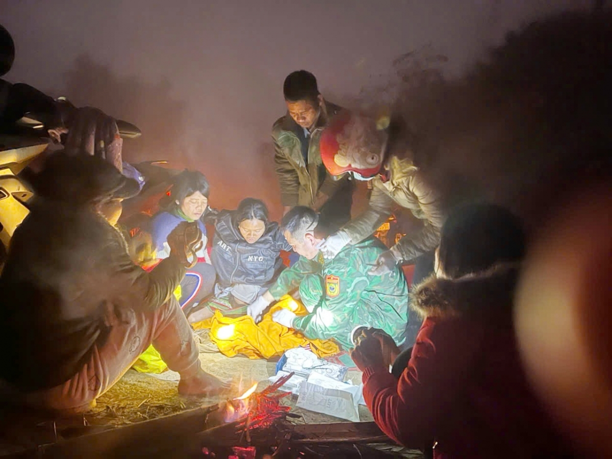 Ƀak si Nguyễn Văn Quốc Trí hiŏng hơnhơl ăn bơngai drŏ kăn hơnăp tơ̆ tŏk bŏk trong.