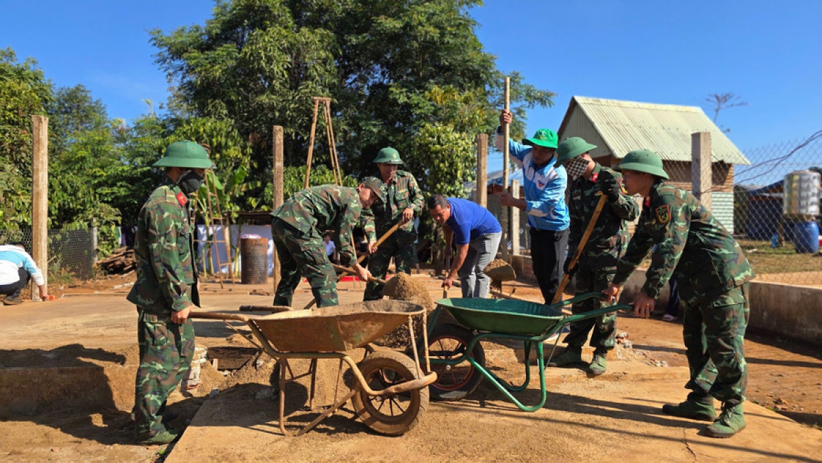 
Khul linh ƀô đô̆i vang tơgop jơhngâm kŭm hăm tơring sut pơđĭ hnam hiăh hiok