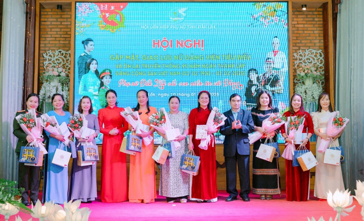 Ală ùr đảng viên tàm Dăk Lăk là ală krơh niam lơh gơ kờñ tàm pơrdờn ai rơnàng kơnòm să in