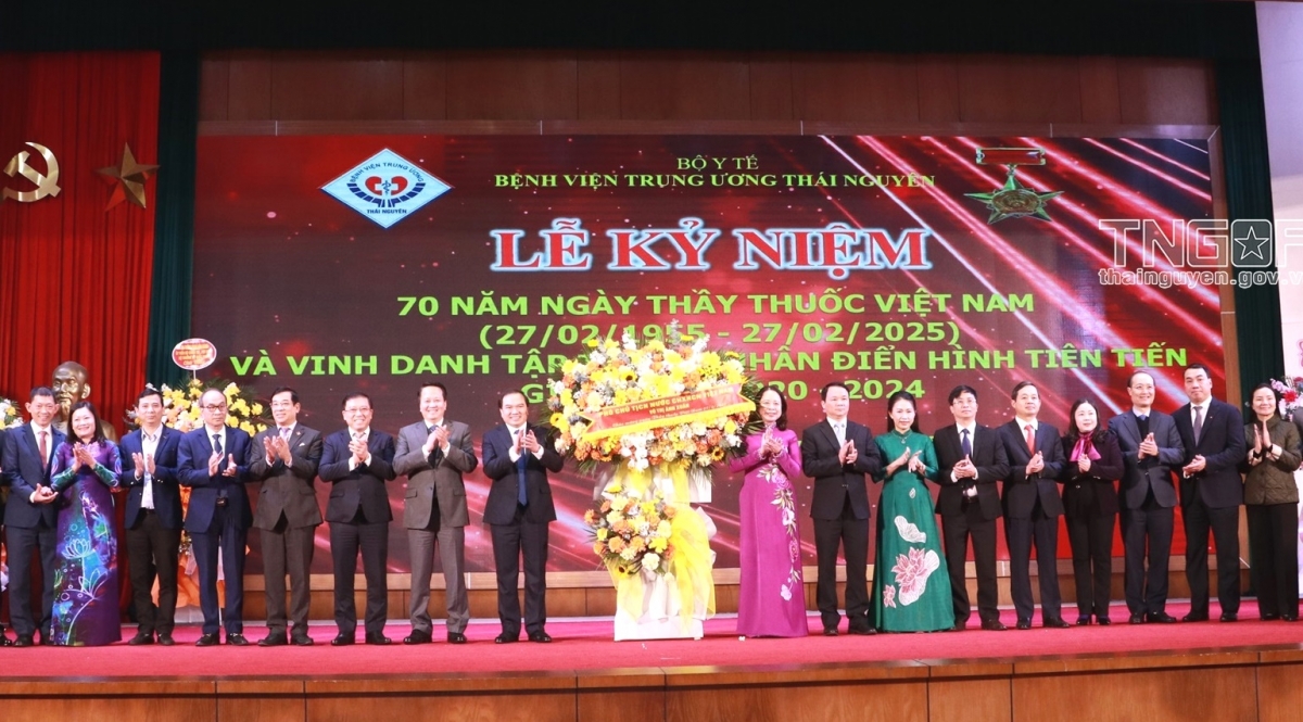 
Phŏ kơdră teh đak Võ Thị Ánh Xuân vang truh pơm lêh tơbăt