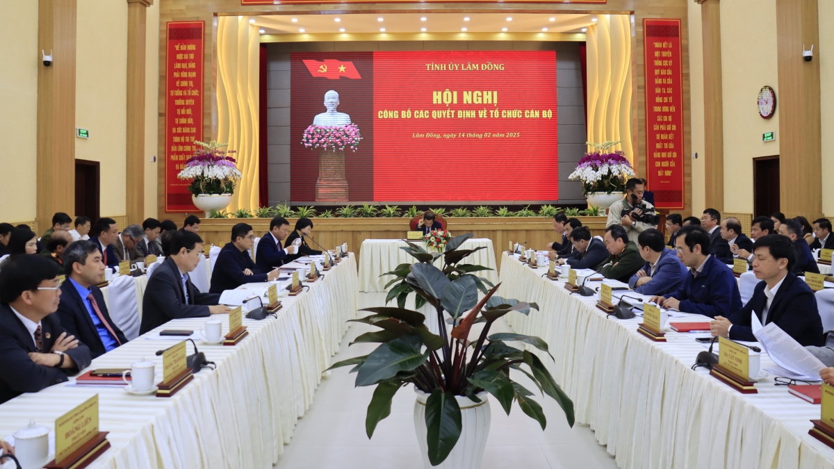 Lâm Đồng tơbleăng mâu pơkâ ‘na tơrŭm cheăng kăn ƀô̆