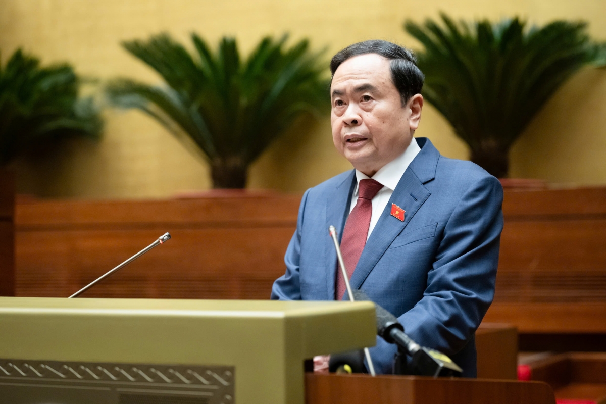 Củ tịc Quôk hội đơs sùm nùs nhơm pà kâp ai Cíñ phủ in