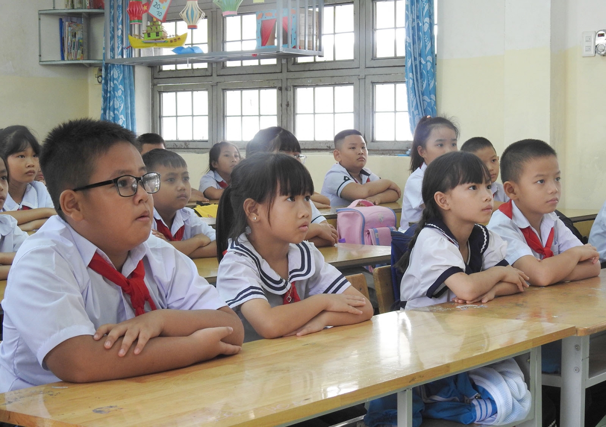 Thông tư 29 không cho phép dạy thêm với học sinh tiểu học.
Ảnh: Nguyễn Khoa Điềm/VOV Tây Nguyên