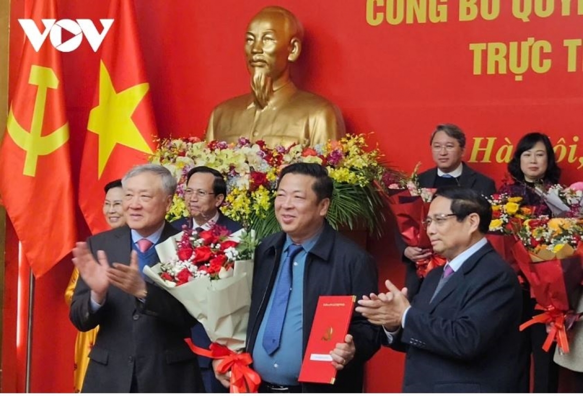 Pôa Phạm Minh Chính, Ngế pro xiâm hnê ngăn tơnêi têa diâp pơkâ mơjiâng ăm Đảng ƀô̆ Mơjiâng pro