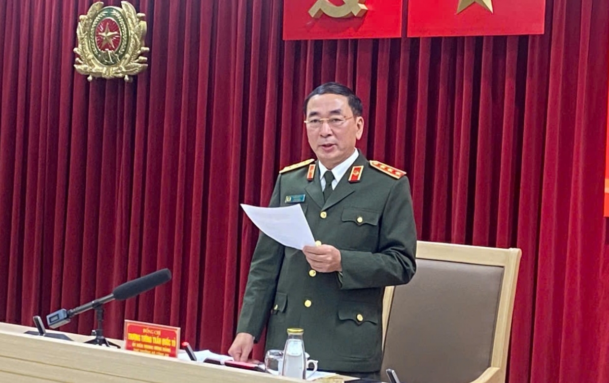 Thươ̆ng tươ̆ng Trần Quốc Tỏ, Phŏ ngế xiâm ngăn Kŏng an pơkuâ po hôp tơbleăng