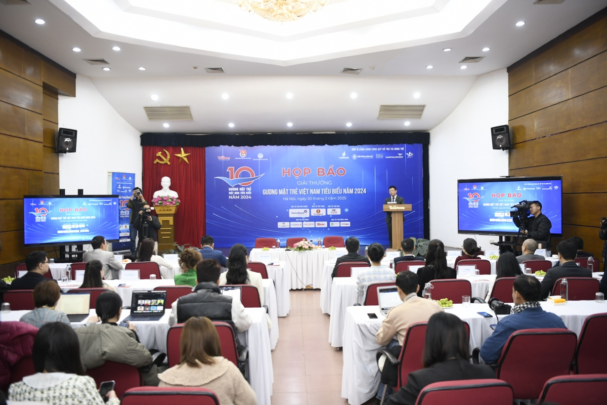 Dơ̆ pơrjum ƀăo yal “Cau kơnòm să Việt Nam pơnrơ jăk” nam 2024