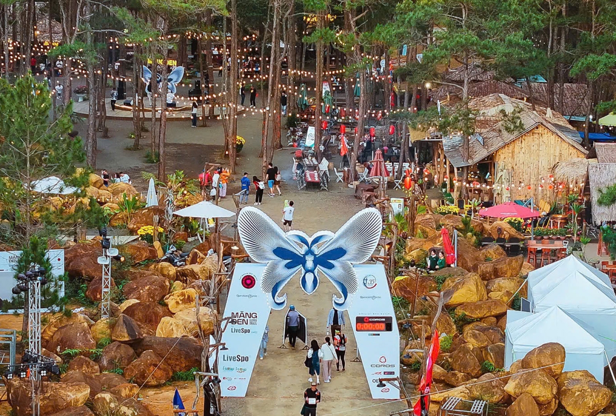 Kơpong cheăng kâ xiâm dêi Mang Deang