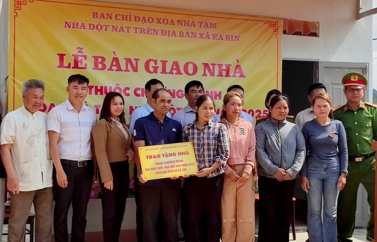 Dôm bơbŭng đei pơtơm ming man blŭng sơnăm ou hlôi keh đang păng pơjao ăn dôm unh hnam